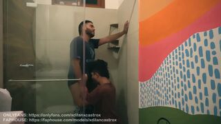 Cruising Hetero Curious Fucks My Ass Bareback In The Bathroom And Cums Inside Creampie