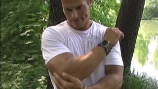 muscular guy fucked by twink in public park