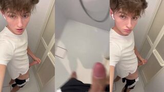 Handjob: Sven bathroom wank n cum