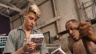 homo twink acquires Facial